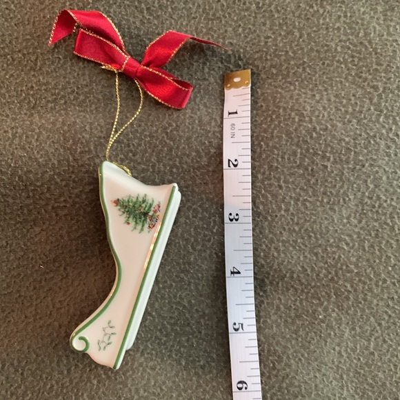 Spode “Christmas Tree “ sleigh ornament with box.  See pictures for size - Picture 2 of 6